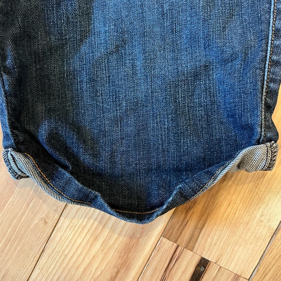 Levi’s, 545 Bermuda shirts, lightly used size 10 - Picture 4 of 7